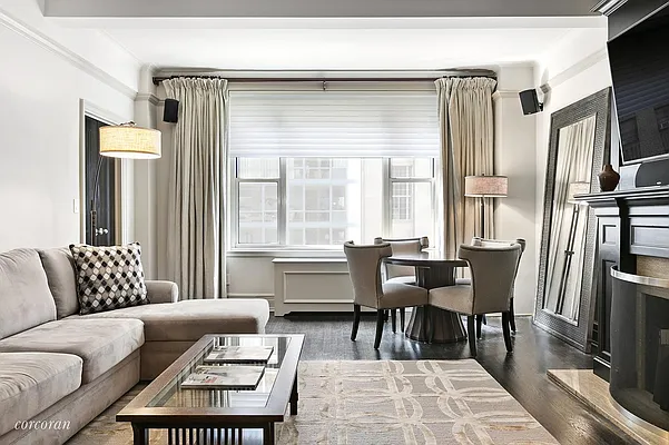 Sold by Corcoran | media 7