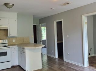 220 Martin Luther King Ave #3, Hattiesburg, MS 39401