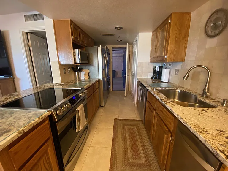 1015 Barcelona Loop — Photo 17
