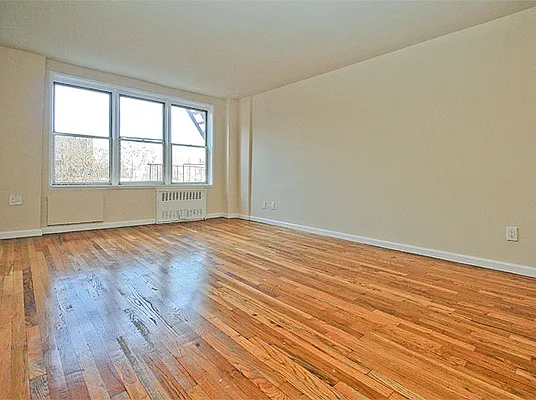 Rented by SW Queens Mezzanine | media 13
