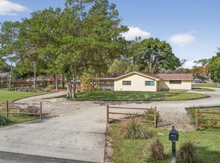 749 W Rambling Drive, Wellington, FL 33414