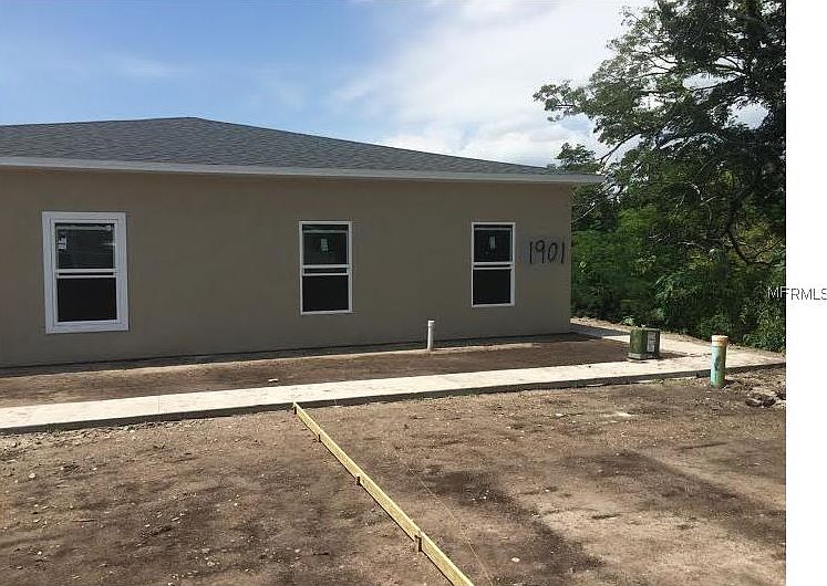 1st image of 1909 Leafland Ave #0000