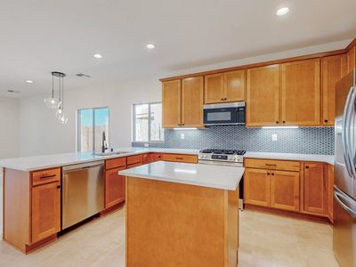 7614 Arroyo Oeste, Santa Fe, NM, 87507