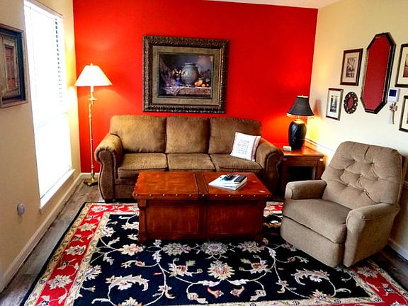 3rd image of 243 Clubhouse Dr APT 16