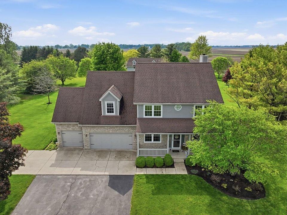 1st image of 8870 Surrey Ln