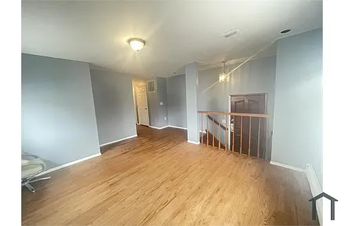 79 Saint Marys Ave Photo 1