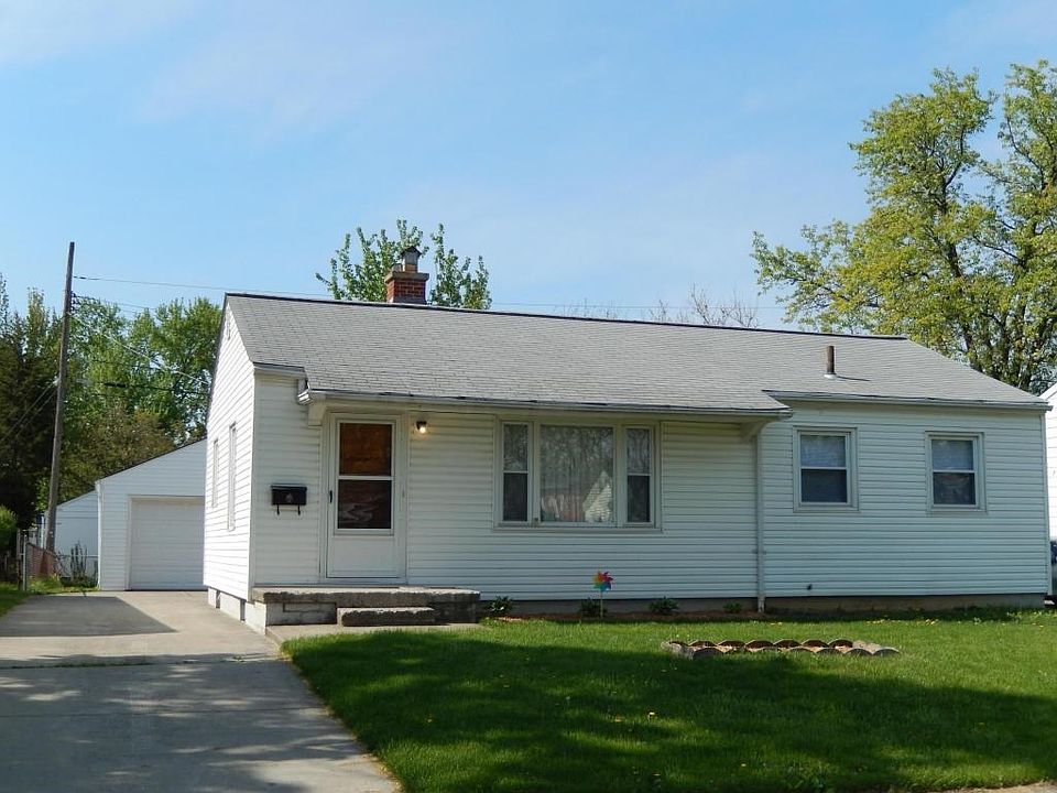 1st image of 925 Pauline Ave