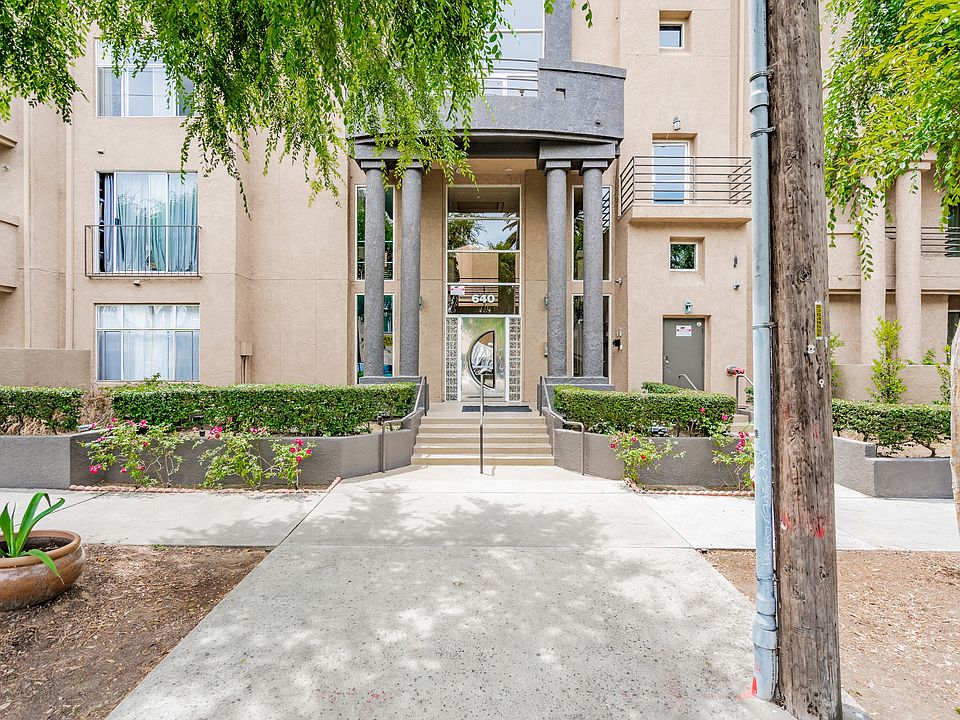 1st image of 640 W 4th St Unit 302