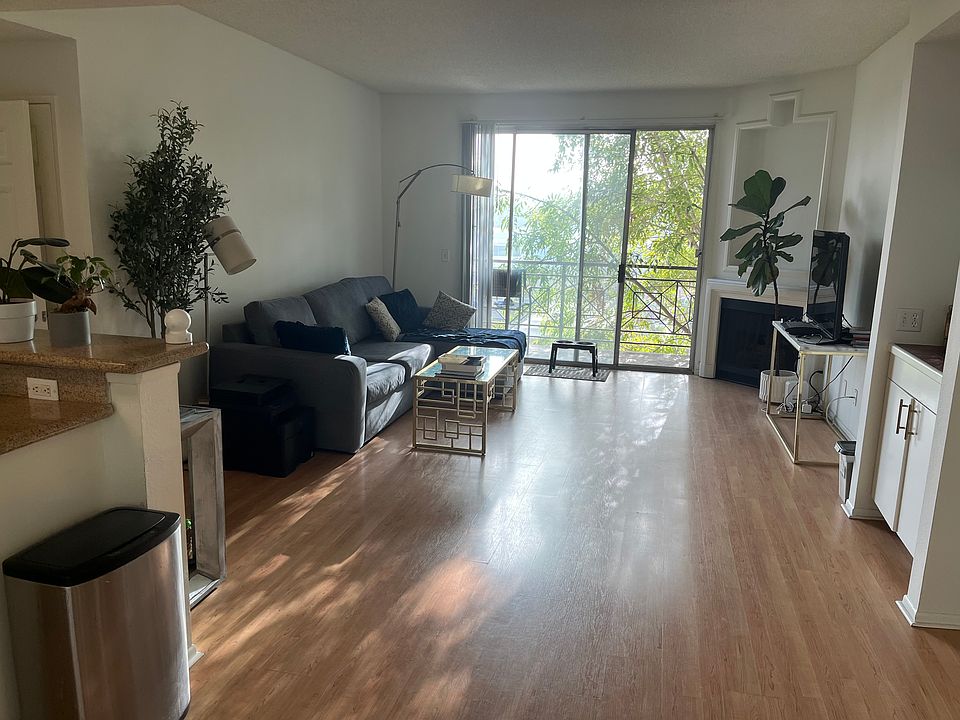 1st image of 1257 Centinela Ave #1