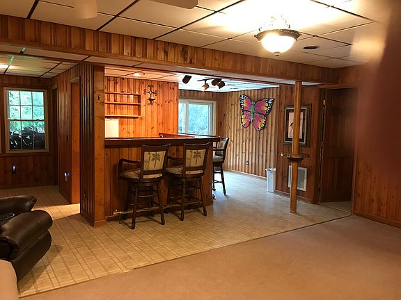3rd image of 127 Mullbury Pl