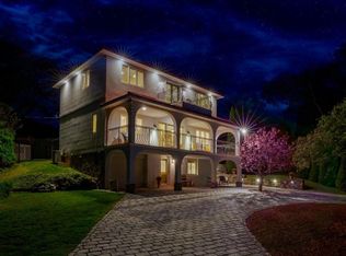 168 Seaside Dr, Jamestown, RI 02835
