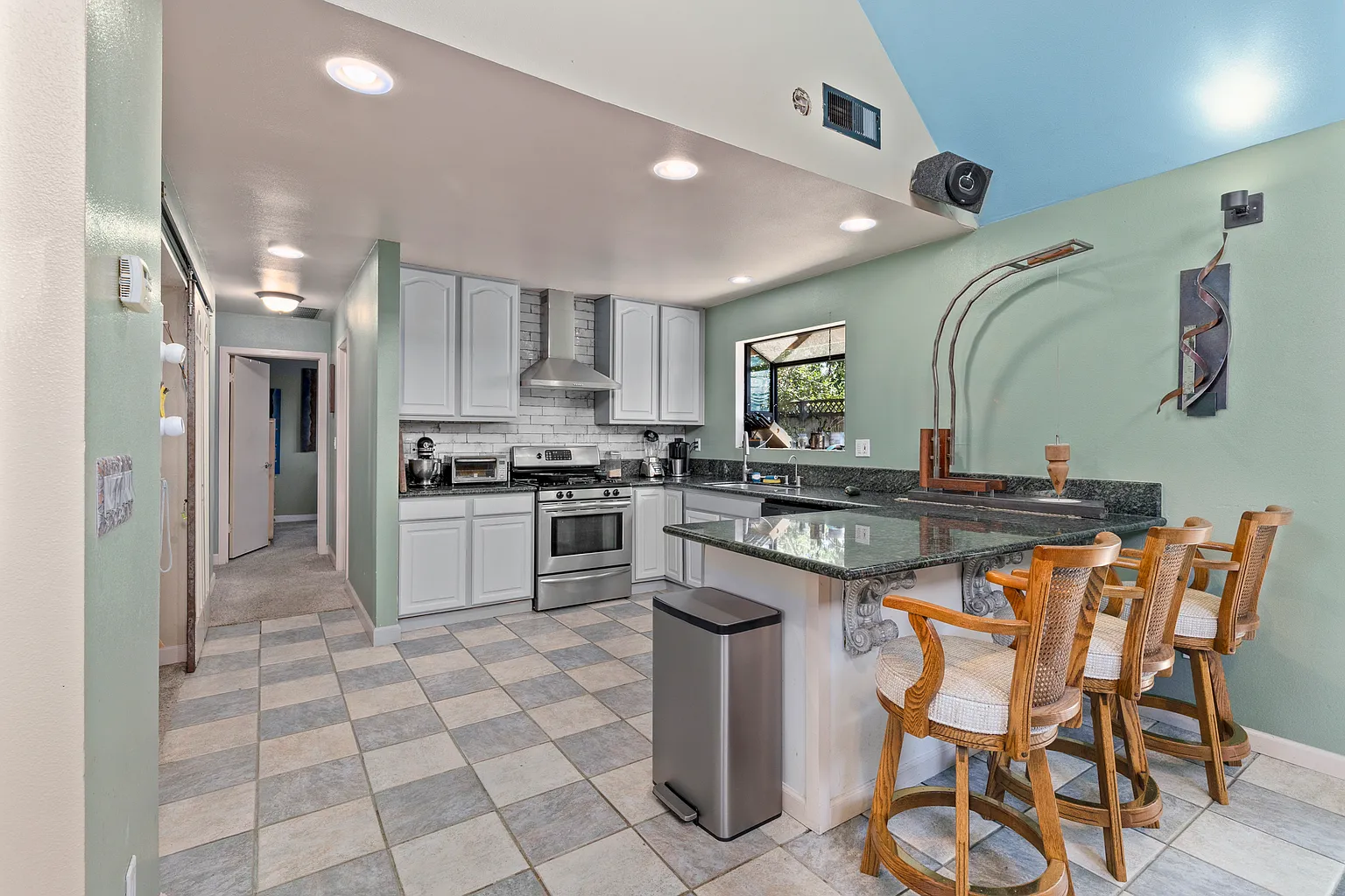 6 Valdez Ln photo 1