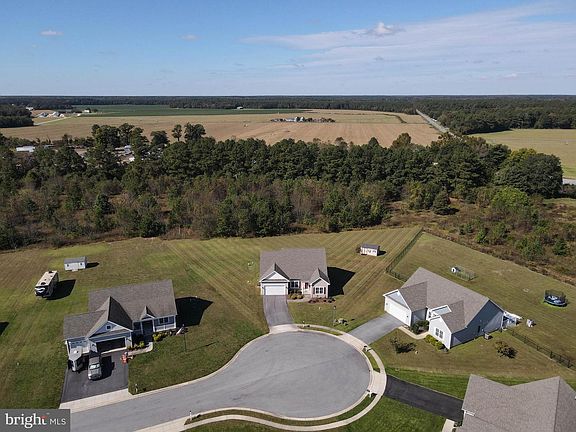 2nd image of 7545 Broad Creek Cir
