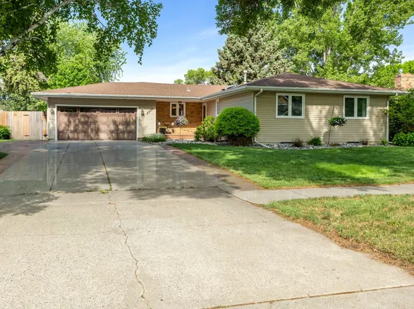 3308 Elm St N, Fargo, ND 58102