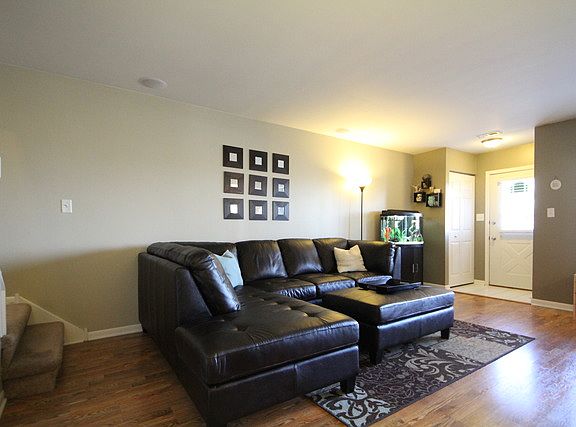 5th image of 336 Jefferson Ct