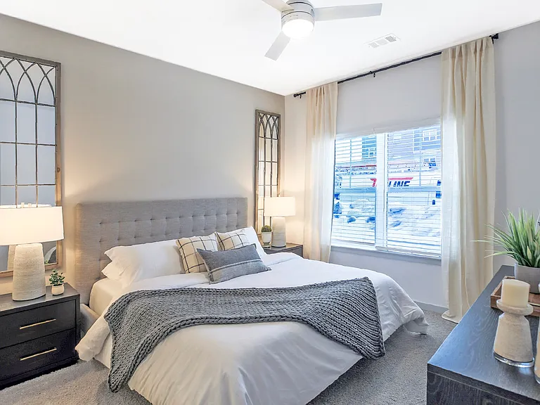 Livery Modern Apartments — Photo 20