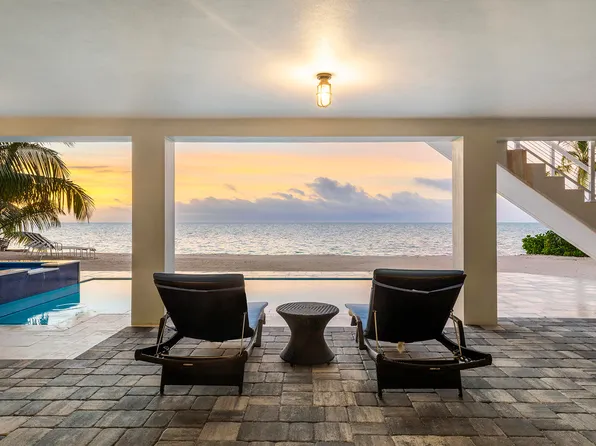 75261 Overseas Hwy, Islamorada, FL 33036