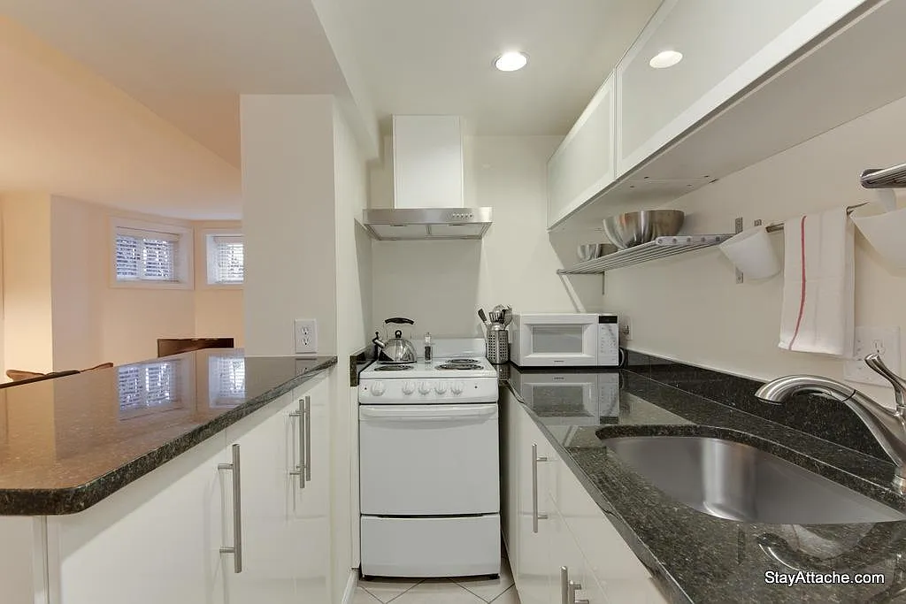 1531 S Street NW Unit 1, Washington, DC 20009 in Dupont Circle — Photo 3
