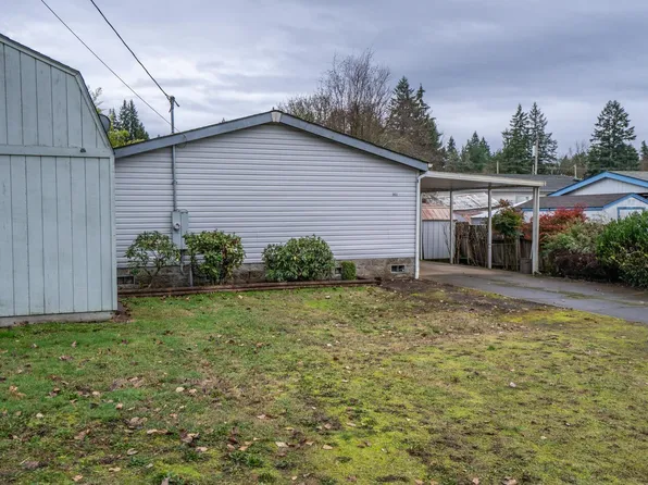 5471 Nandina St, Sweet Home, OR 97386