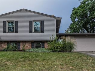 1102 Harmon St, Urbana, IL 61801