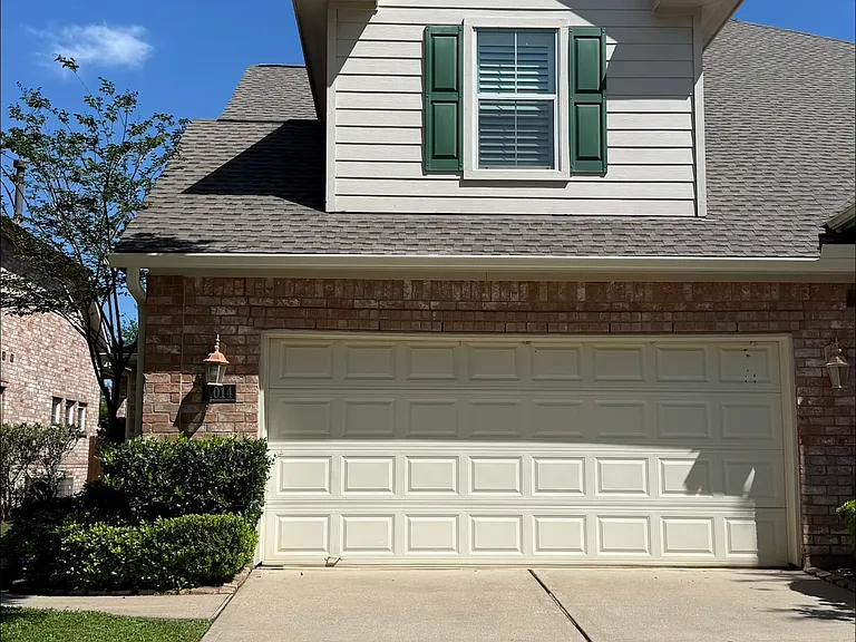 4014 Waterford Ln — Photo 3