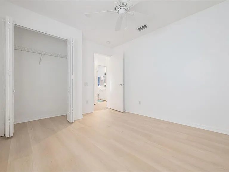 4208 Pine Isle Dr — Photo 25