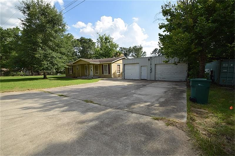 1st image of 190 Bettye Gaye St