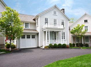 47 Jelliff Mill Rd #4, New Canaan, CT 06840