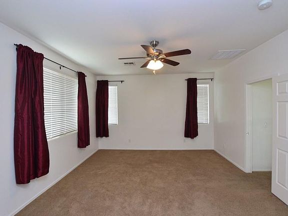 5th image of 1324 E Julian Dr