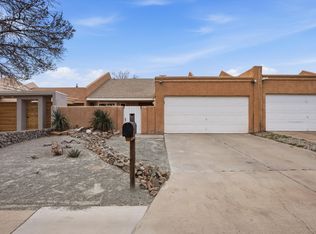 4608 Fairfax Dr NW, Albuquerque, NM 87114