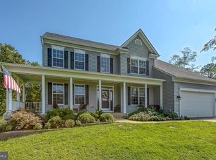 451 Long Meadow Dr, Fredericksburg, VA 22406