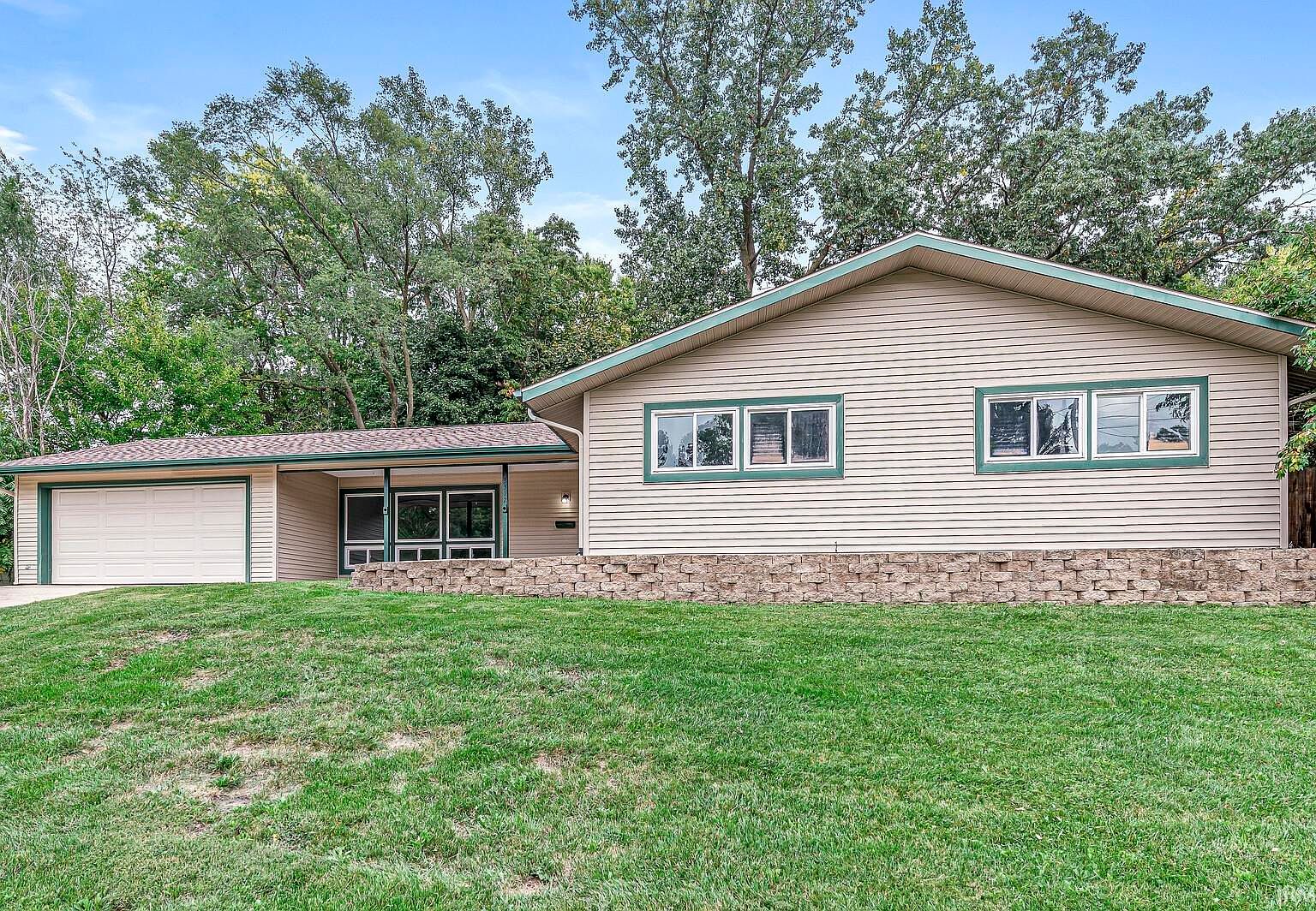 3312 Woodmont Dr, South Bend, IN 46614 Zillow