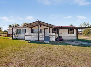 15825 Wingham Rd, Malakoff, TX 75148