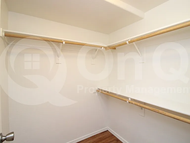 2402 E 5th St #1562 — Photo 20