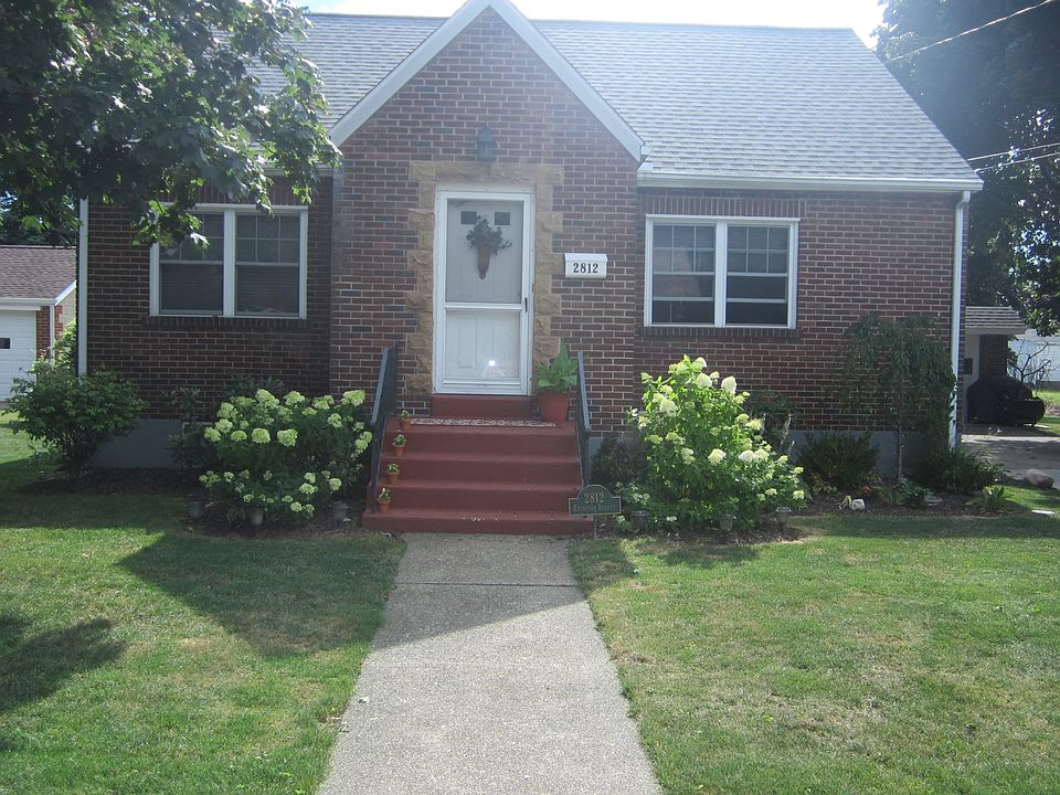 1st image of 2812 Evanston Ave
