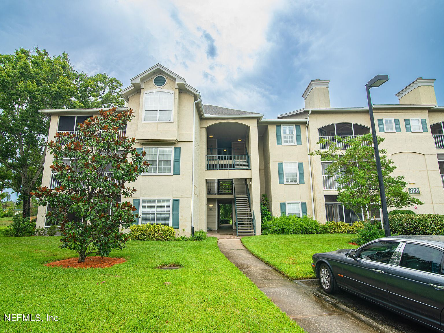 300 SANDIRON Circle #333