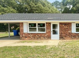 4740 Rosehill Rd, Fayetteville, NC 28311