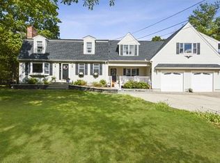 111 Howland Rd, Lakeville, MA 02347