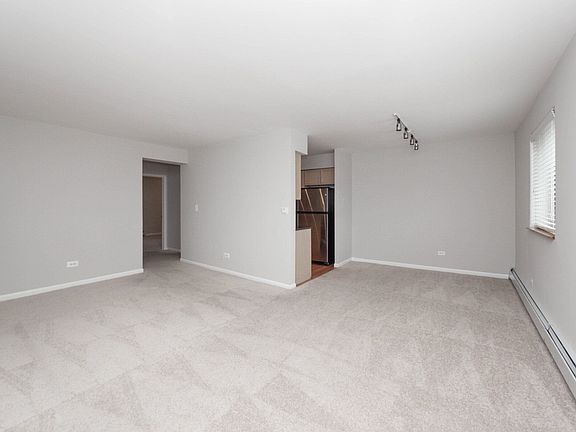 4th image of 1340 W Morse Ave #2-0512