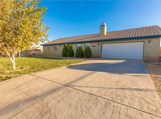 16832 Stagecoach Ave, Lake Los Angeles, CA 93591