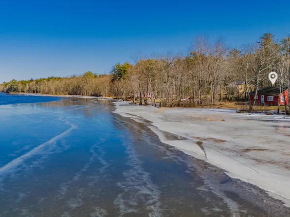 80 Ledgewood Lane, Gardiner, ME 04345