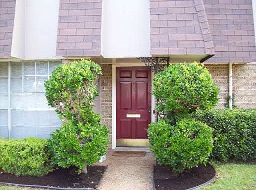 2nd image of 194 Pomeroy Dr