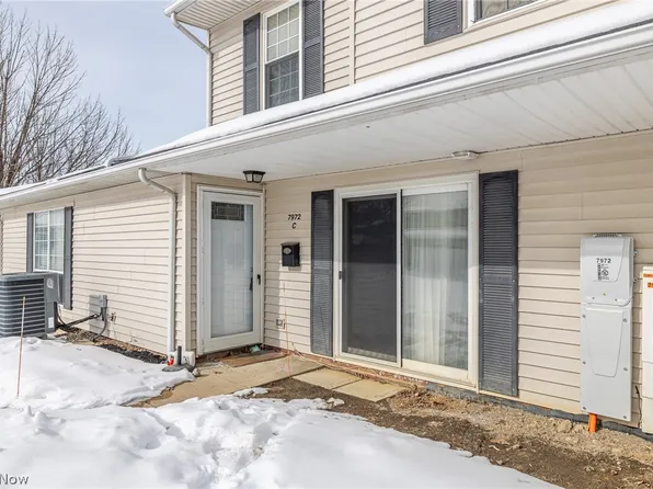 7972 Colonial Dr #89-C, Mentor, OH 44060