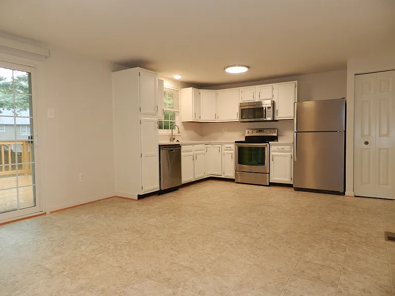 10605 Holleybrooke Dr — Photo 7