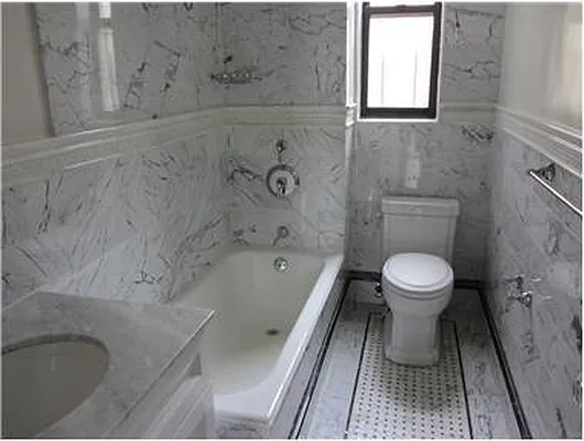 Rented by Douglas Elliman | media 16