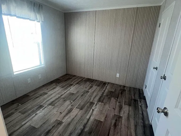 32 Cloverleaf Ct #32 — Photo 5