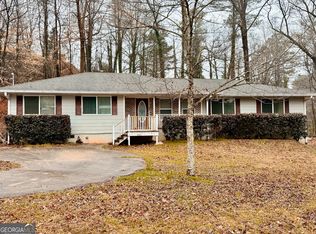 4615 Cresant Ln, Douglasville, GA 30135