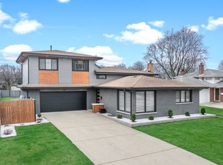 101 Westmere Rd, Des Plaines, IL 60016