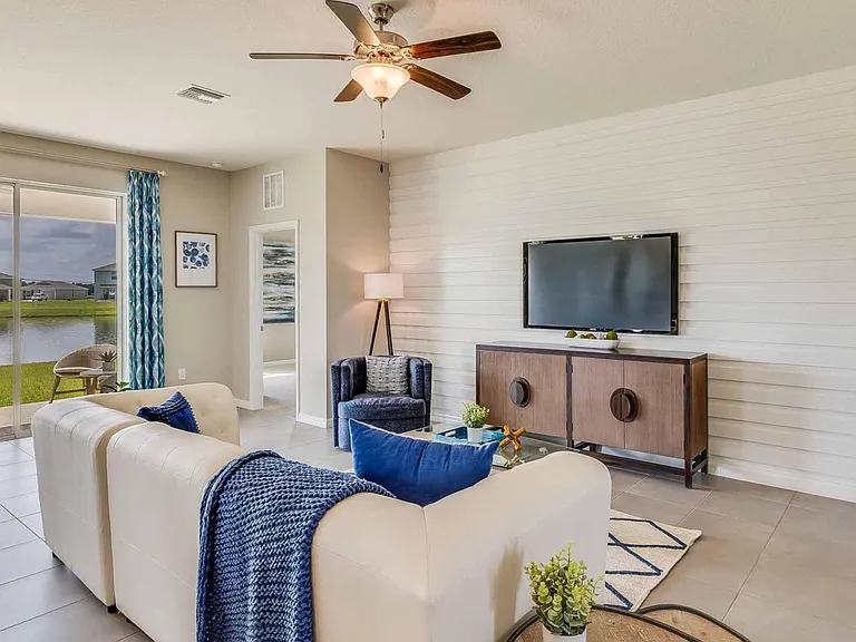 8400 Bower Bass Cir — Photo 9