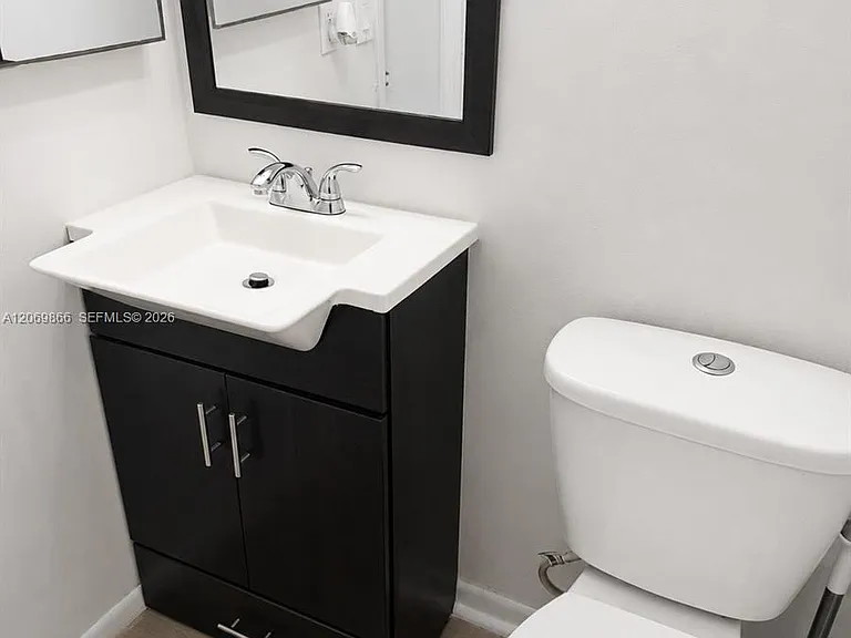 4500 SW 68th Court Cir #5-3 — Photo 8
